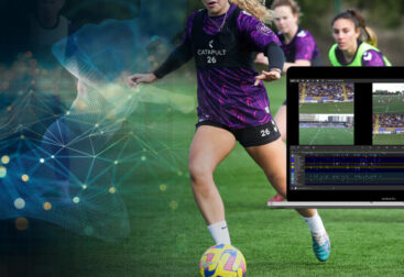 Atlet profesional menggunakan teknologi wearable dan analisis data saat sesi latihan atletik modern